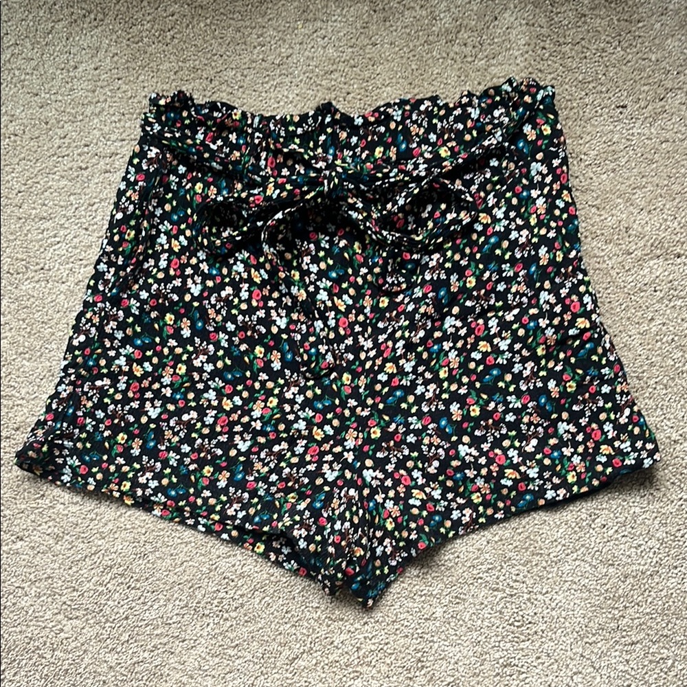 Francesca’s black floral soft shorts